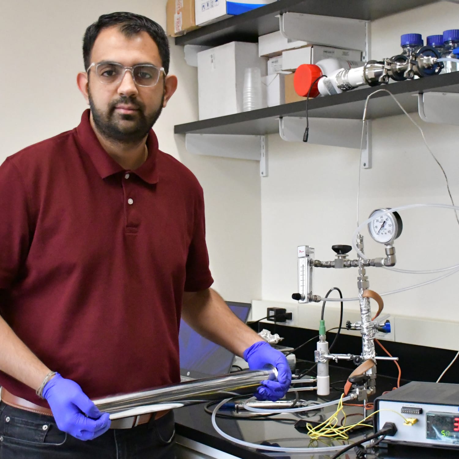 researcher in the bioinc lab